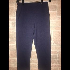 Lysse shaper Capri Leggings size Medium